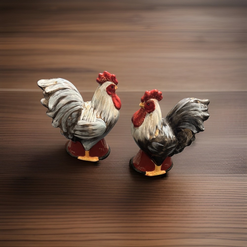 Vintage CIC China Hand-Painted Ceramic Rooster Salt and Pepper Shaker Set